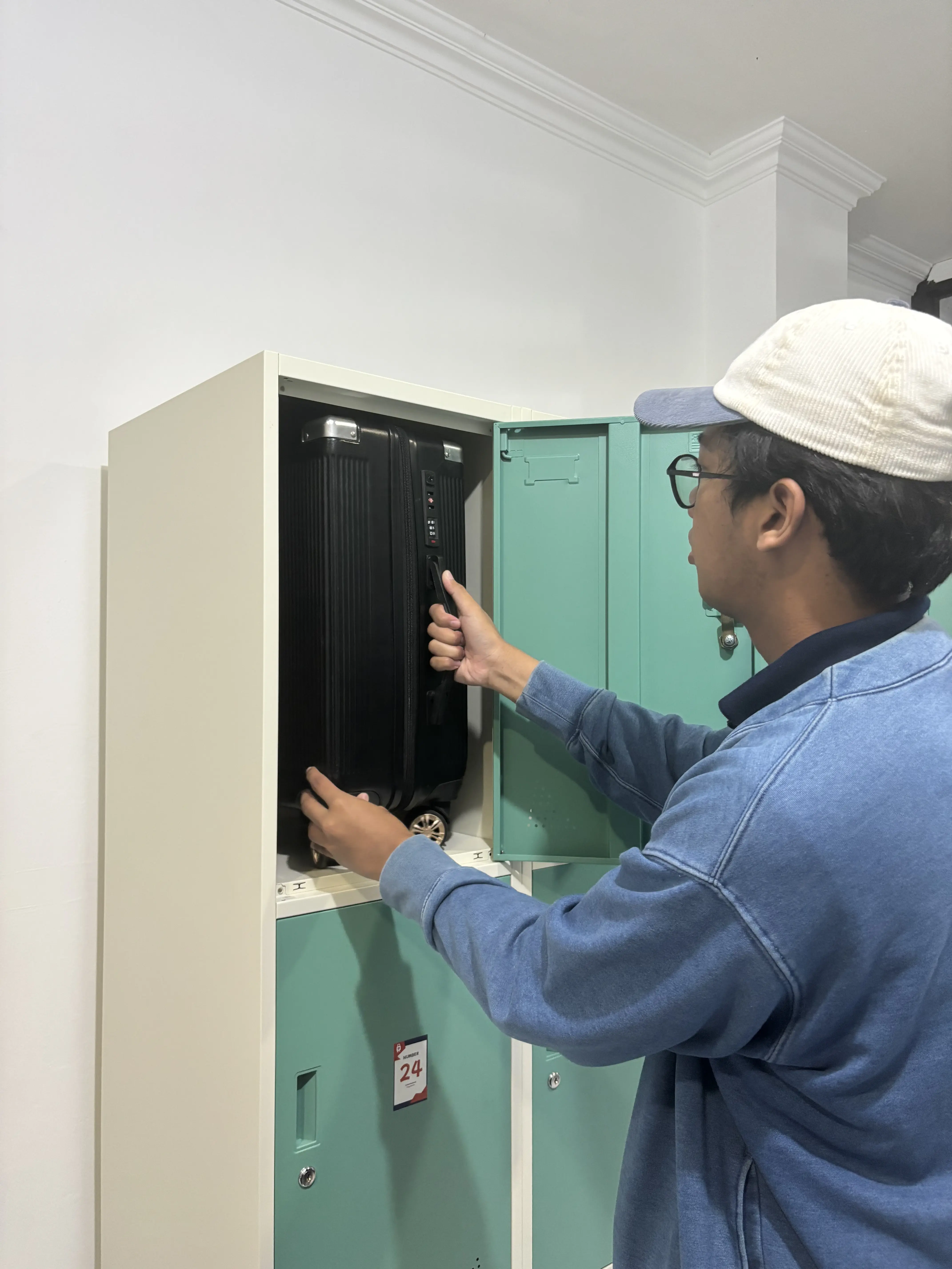 Customer storing items